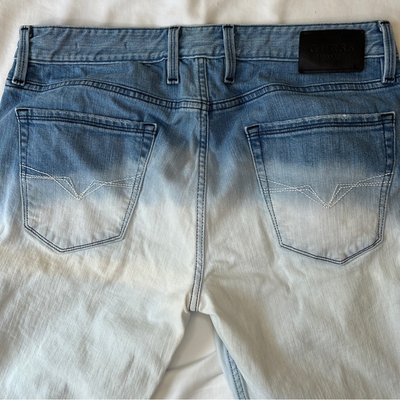 Guess Jeans - Picture 5 of 7